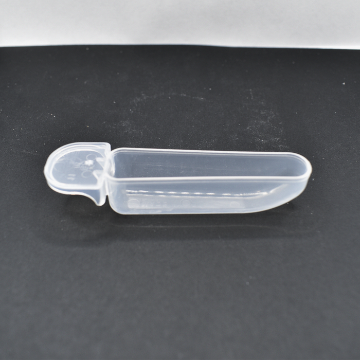 Finger cup for treats,gravel and supplements